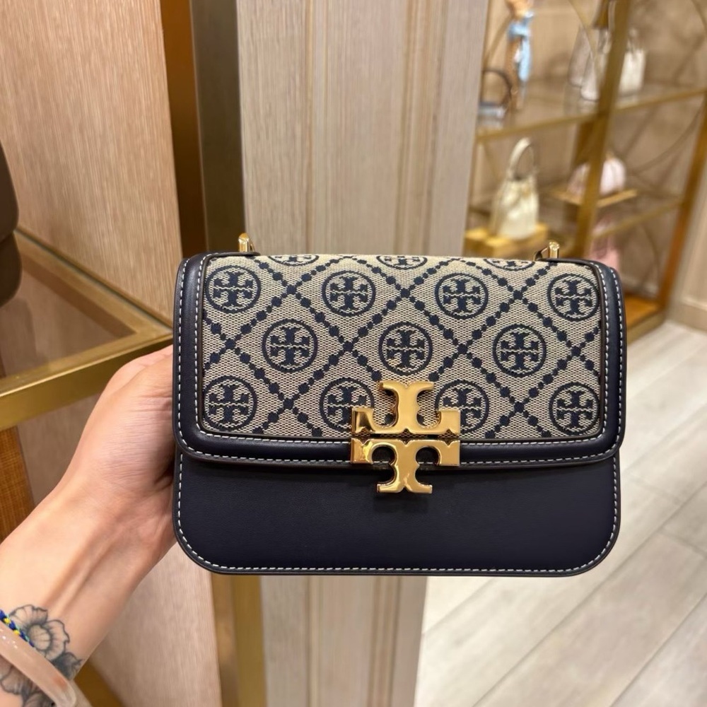 NWT TORY BURCH
Small Eleanor T-monogram Canvas Shoulder Bag
